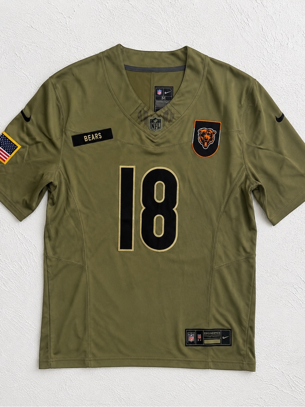 Chicago Bears Caleb Williams #18 Nike Salute to Service NFL Jersey Men’s Medium